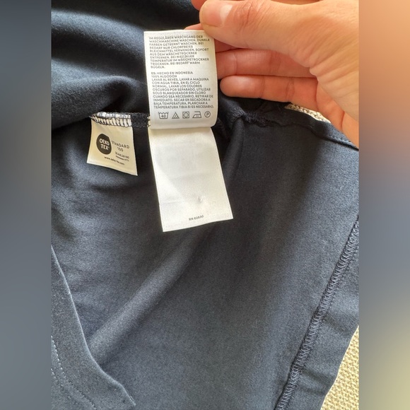 Lands’ End Women’s Polo Shirt – Navy Blue, Size Medium - Picture 4 of 5